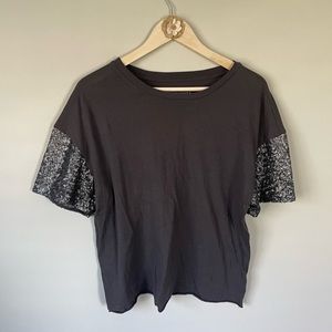 AE Cropped Sequin Sleeve Tshirt